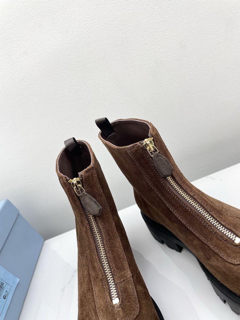 Pra*a boots
